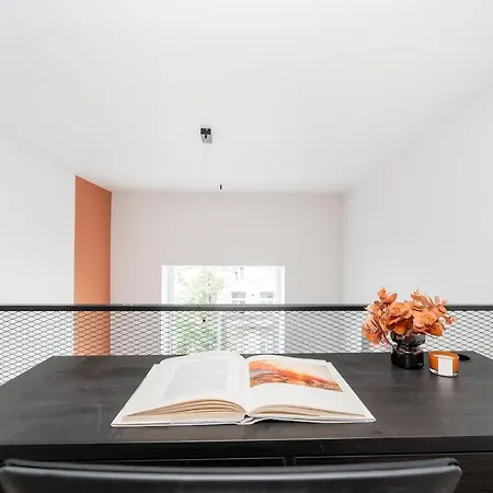 Vytenio Loft - Serenity And Style In Centre 23