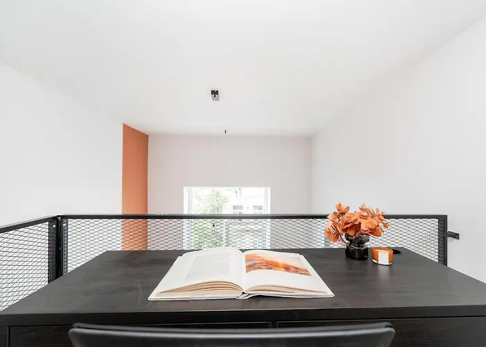 Vytenio Loft - Serenity And Style In Centre 23